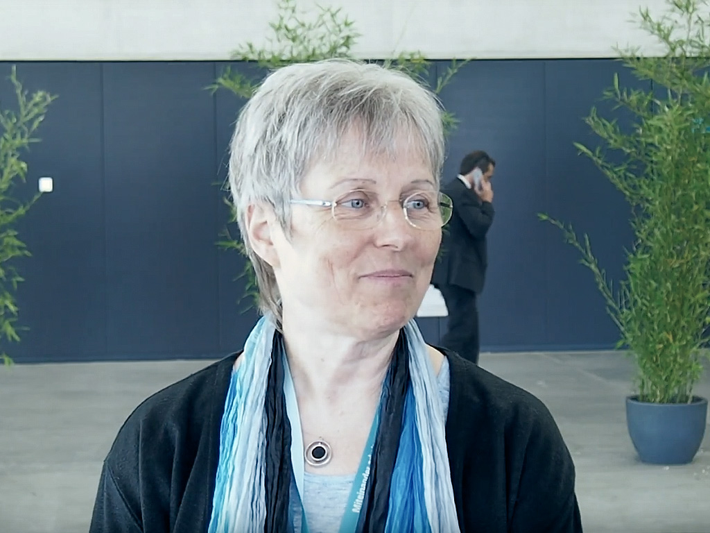 Dr. med. Irmgard Landgraf im Interview ueber Digitalisierung in der Pflege
